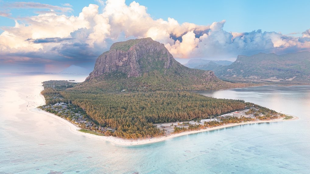Le Morne Mauritius with Seewan Tours in Mauritius